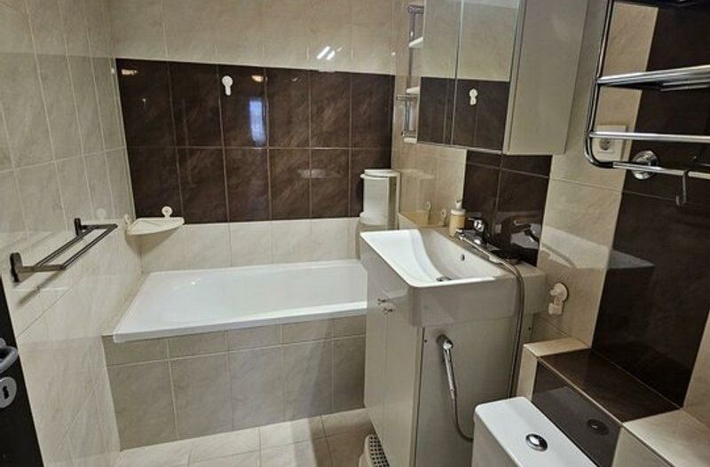 Apartament 3 camere  Bazilescu/ Damaroia - Poză 15