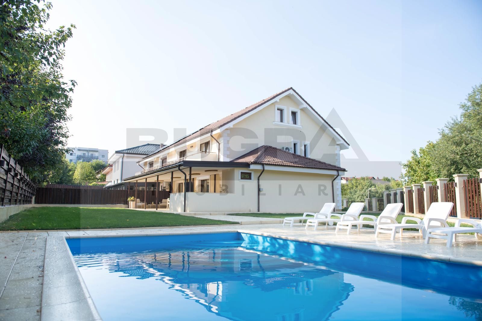 Duplex 5 camere, 300mp utili, piscina, LUX, zona Exclusivista - Poză 3