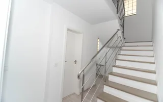 Casa cu 4 camere pe strada Campului, Pitesti - Poză 11