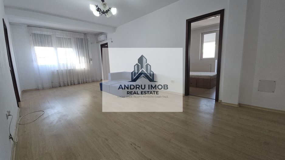 Apartament 3 Camere Semidecomandat|Loc Parcare Inclus|Drumul Fermei - Poză 1