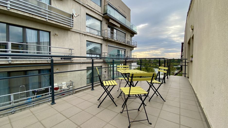 Penthouse tip duplex cu vedere panoramica - Poză 15