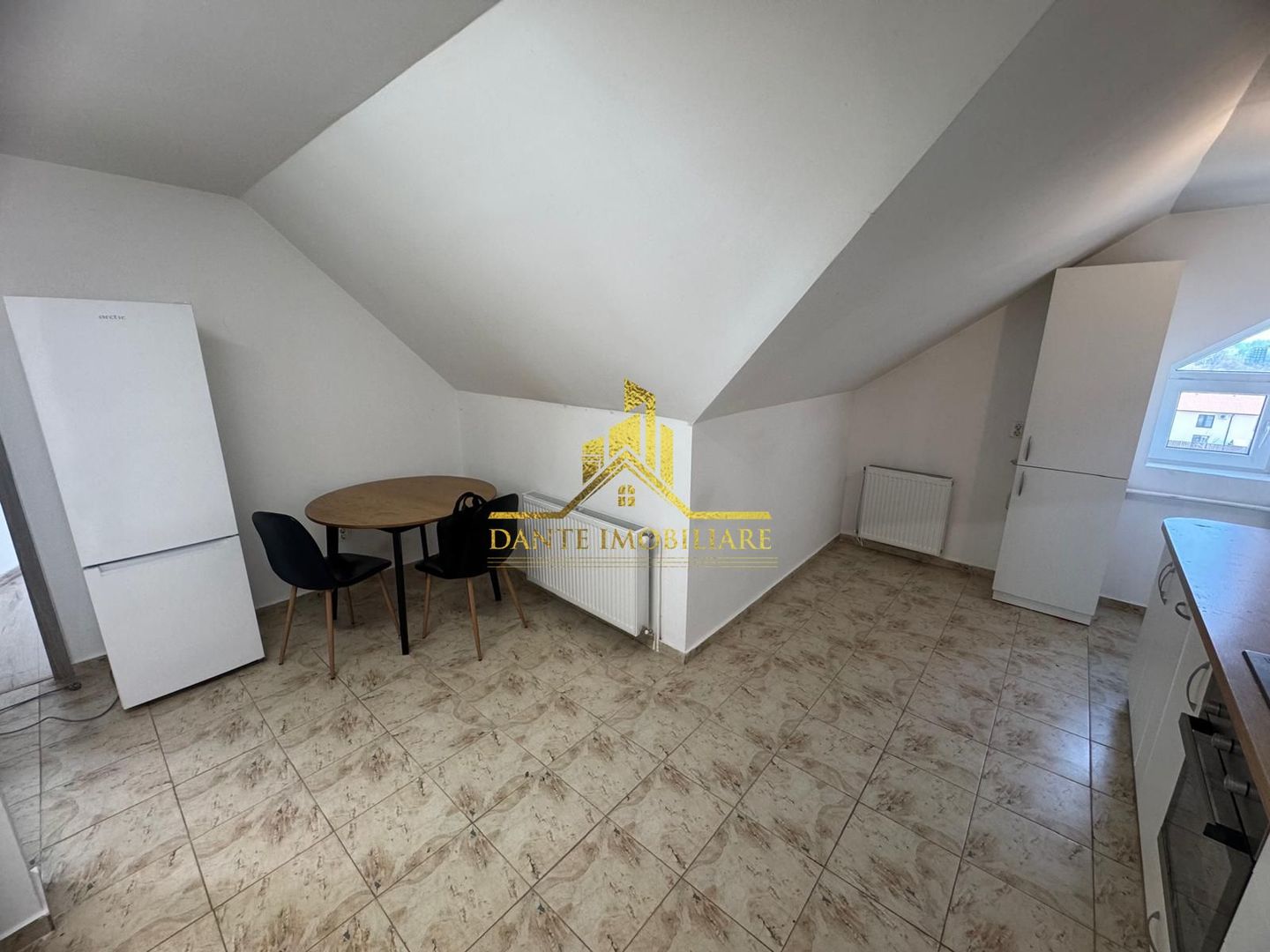 2 camere, mobilat modern, bloc nou, parcare, Floresti, zona VIVO - Poză 4