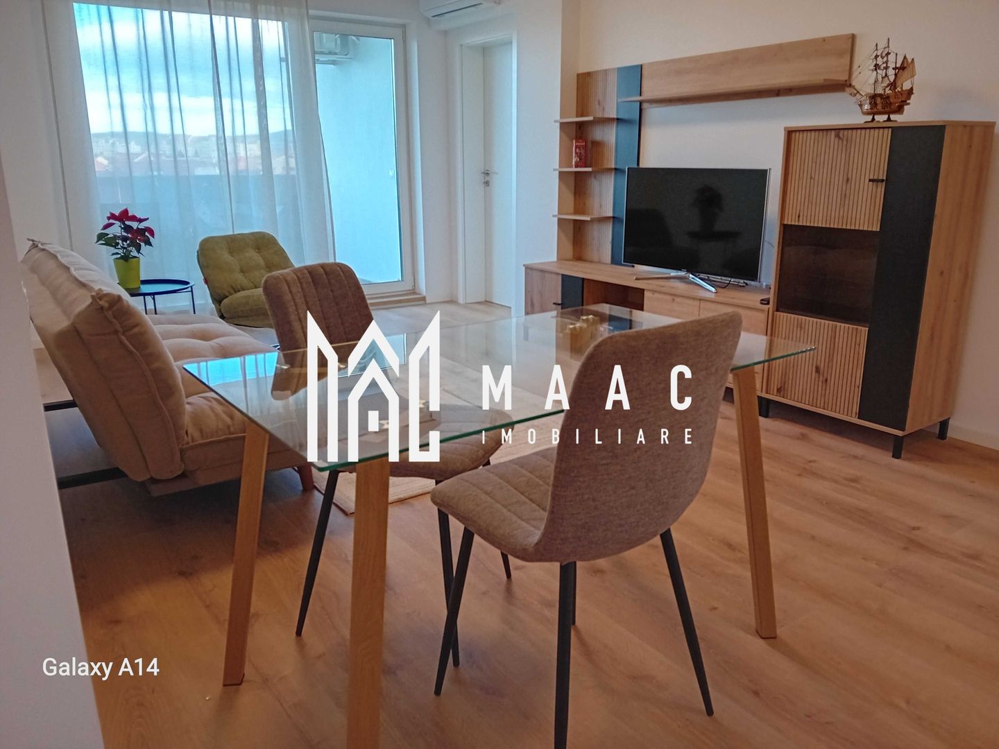 Apartament 3 camere | Etaj 2/4 | Loc Parcare | Lift - Poză 2