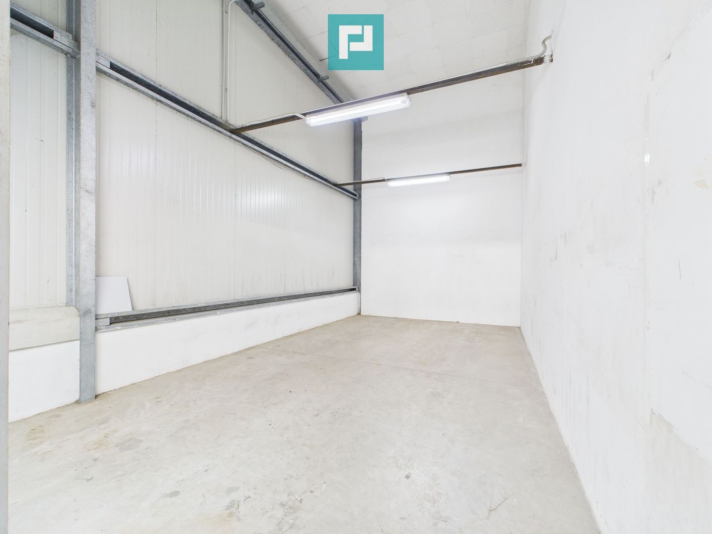 Spațiu depozitare 1,400 mp de închiriat în Ghiroda - Poză 6