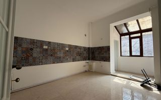 Superb pentru cunoscatori Calea Calarasilor cu centrala - Poză 26