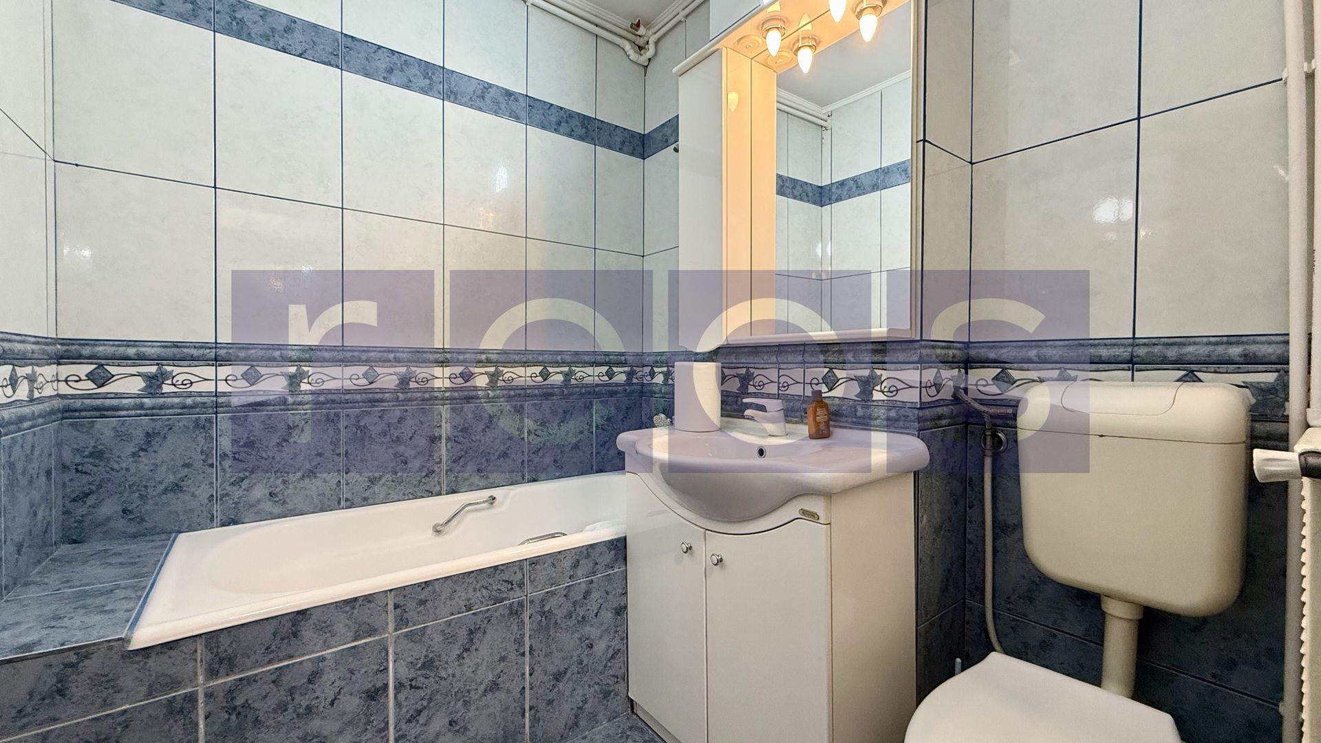 INCHIRIERE 4 CAMERE | PIAȚA UNIRII | MOBILAT SI UTILAT - Poză 12