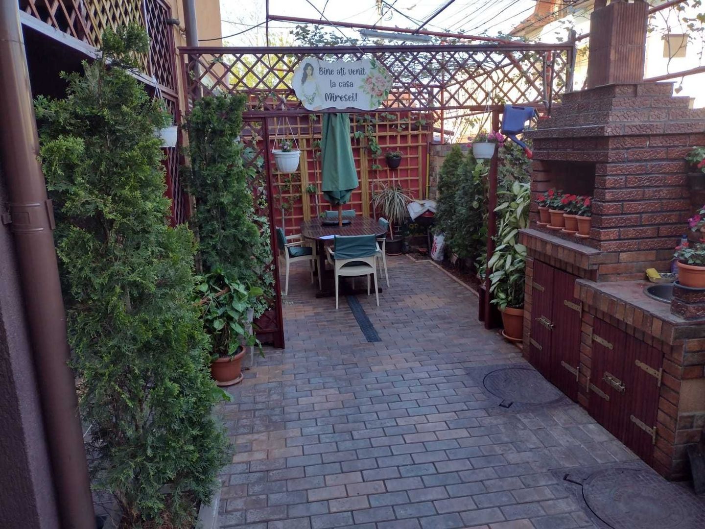 Vila de vanzare Cartierul 23 August - Poză 1