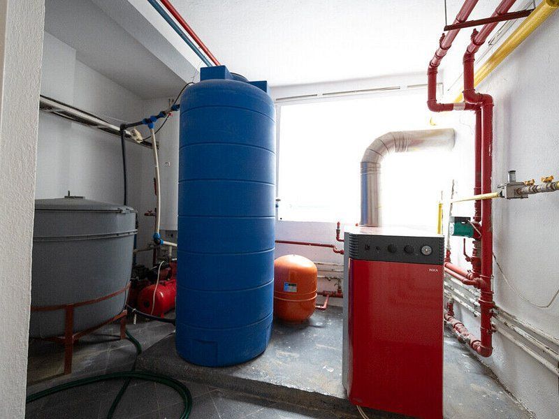 Vila cu 750 mp utili si teren de 1.480 mp in Erou Iancu Nicolae - Poză 41