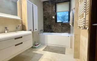APARTAMENT SUPERB CU 4 CAMERE CU VEDERE SPRE PARCUL VERDI - Poză 13