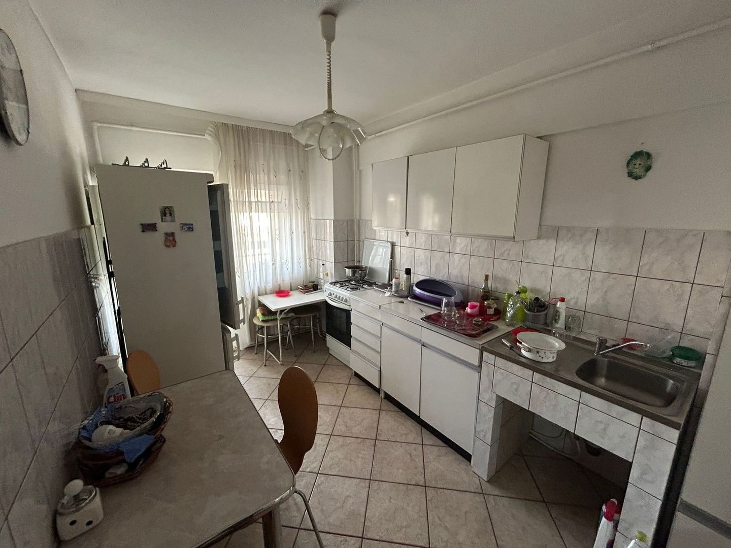 Apartament 3 camere, etaj 1 - zona Centru - Poză 4