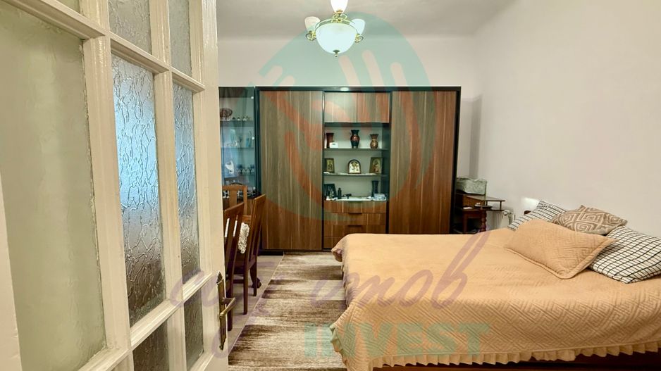 Căsuță interbelică în Cartierul Evreiesc | 225 mp teren | Curte liberă 135 mp - Poză 7