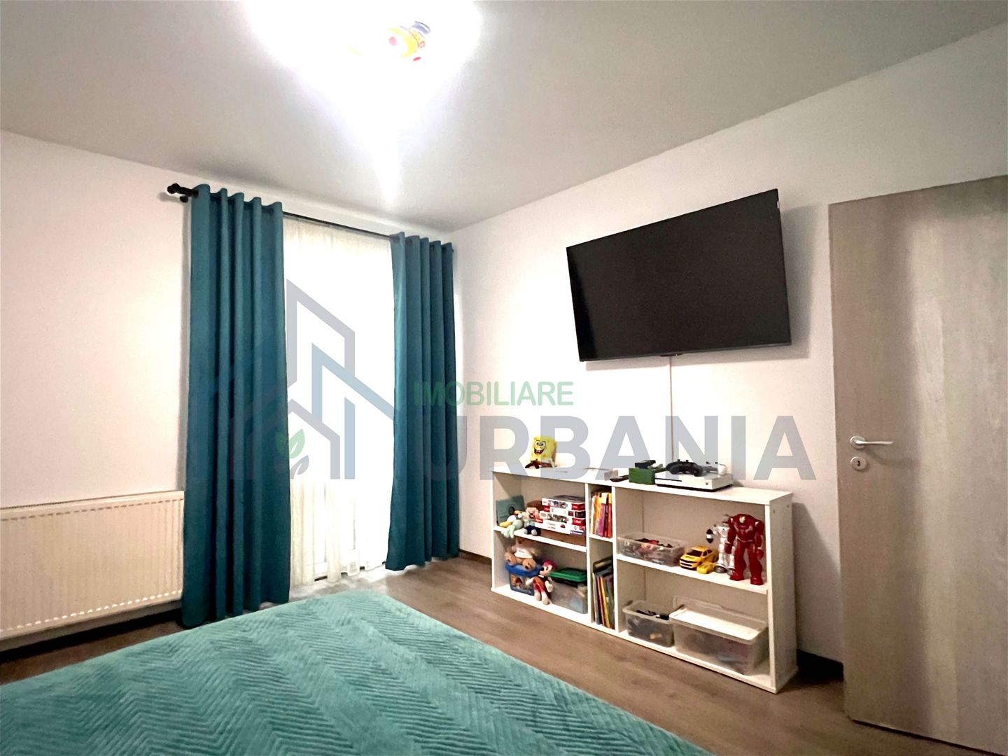 Apartament 2 camere, decomandat, 41,82 mp util + balcon 4,38 mp, loc parcare, str. Dealul Zorilor, zona Complex Eos, Rediu - Poză 4