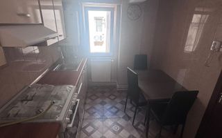 Apartament cu 3 camere de vânzare – zona Policlinică - Poză 6