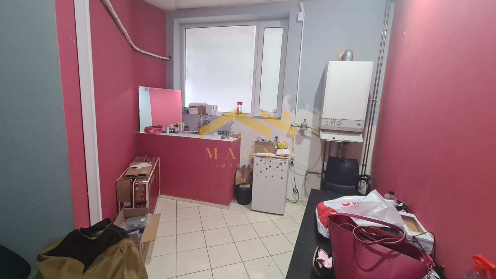 Spatiu comercial ultacentral de inchiriat - Poză 3