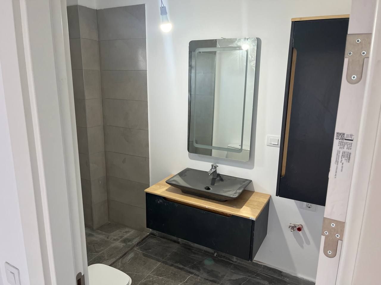 De vanzare casa vila moderna 4 camere Berceni - Poză 8