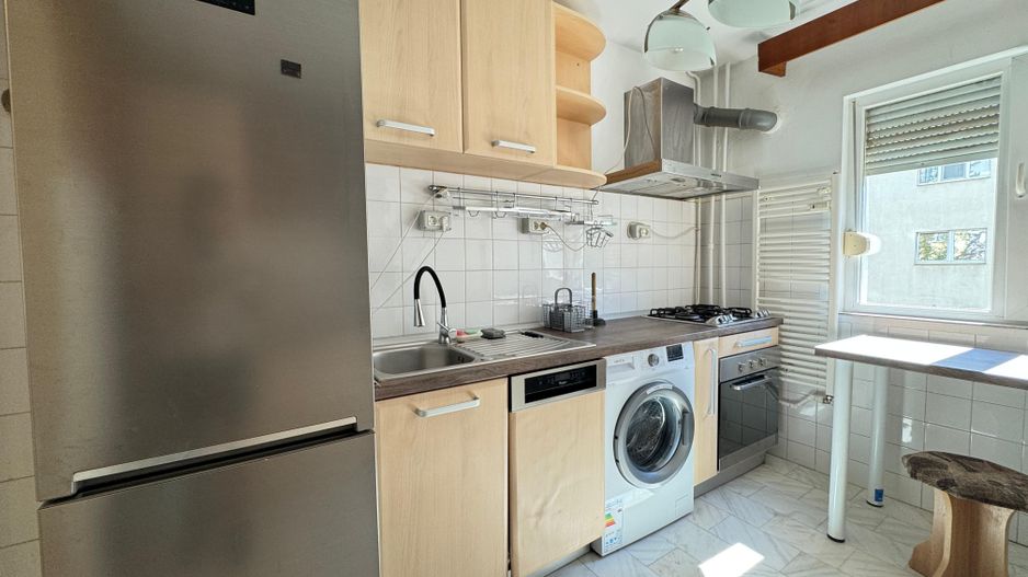 Apartament 3 camere-Spitalul Judetean-Girocului - Poză 3