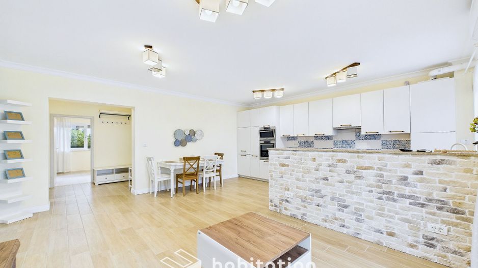 Apartament spațios cu curte și garaj – confortul unei case moderne - Poză 6