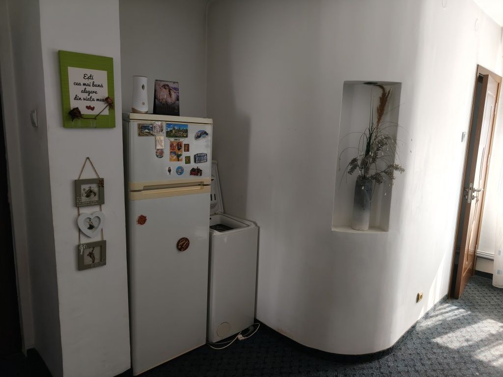 Garsoniera- Cartier Sarari, zona Henri Coanda - Poză 3