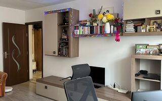 De închiriat Apartament 2 camere decomandat zona Zimbru /Dacia Iasi - Poză 1