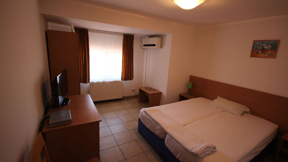 Spațiu comercial de vânzare - Poză 1