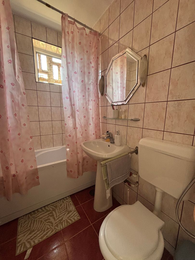 Apartament 3 camere zona Medicina - Poză 10