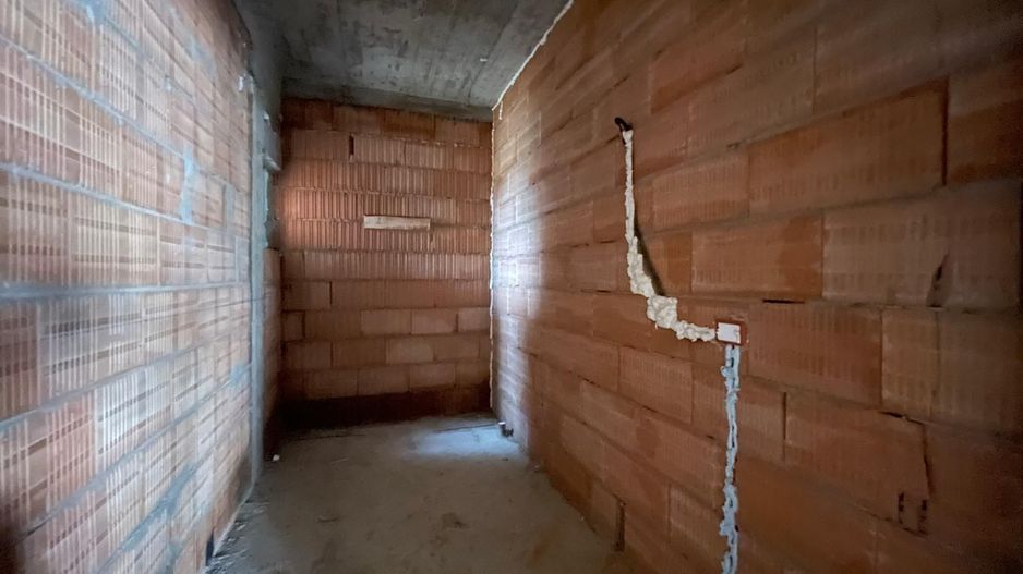 Duplex unit prin cam. tehnica - pe parter - 4 camere - Mosnita Noua - Poză 9