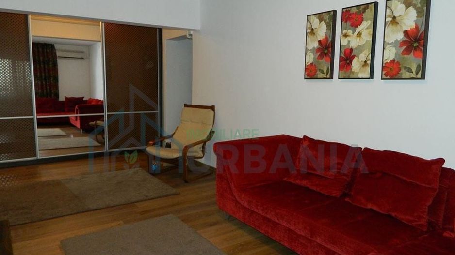 3 camere, piața Unirii, 750 euro negociabil - Poză 1