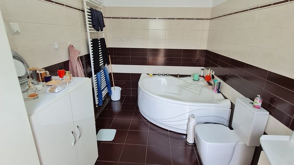 Spațiu pretabil birouri,after school,comercial,etc. - Poză 28