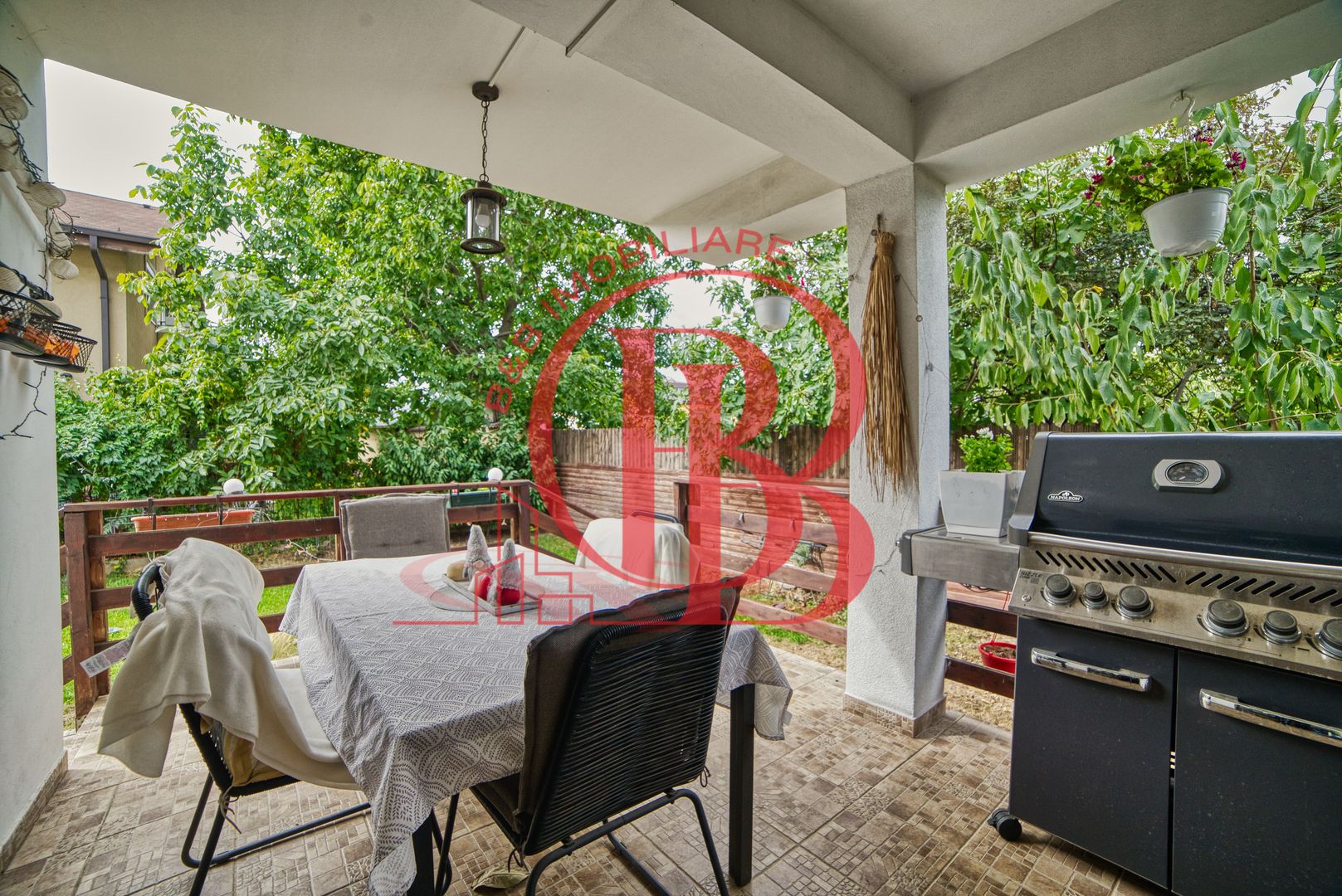 Casa complet mobilata 5 camere 3 bai curte generoasa - Poză 7