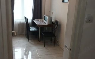 Inchiriere Ap. 4 camere  ultracentral Medicina - Poză 7