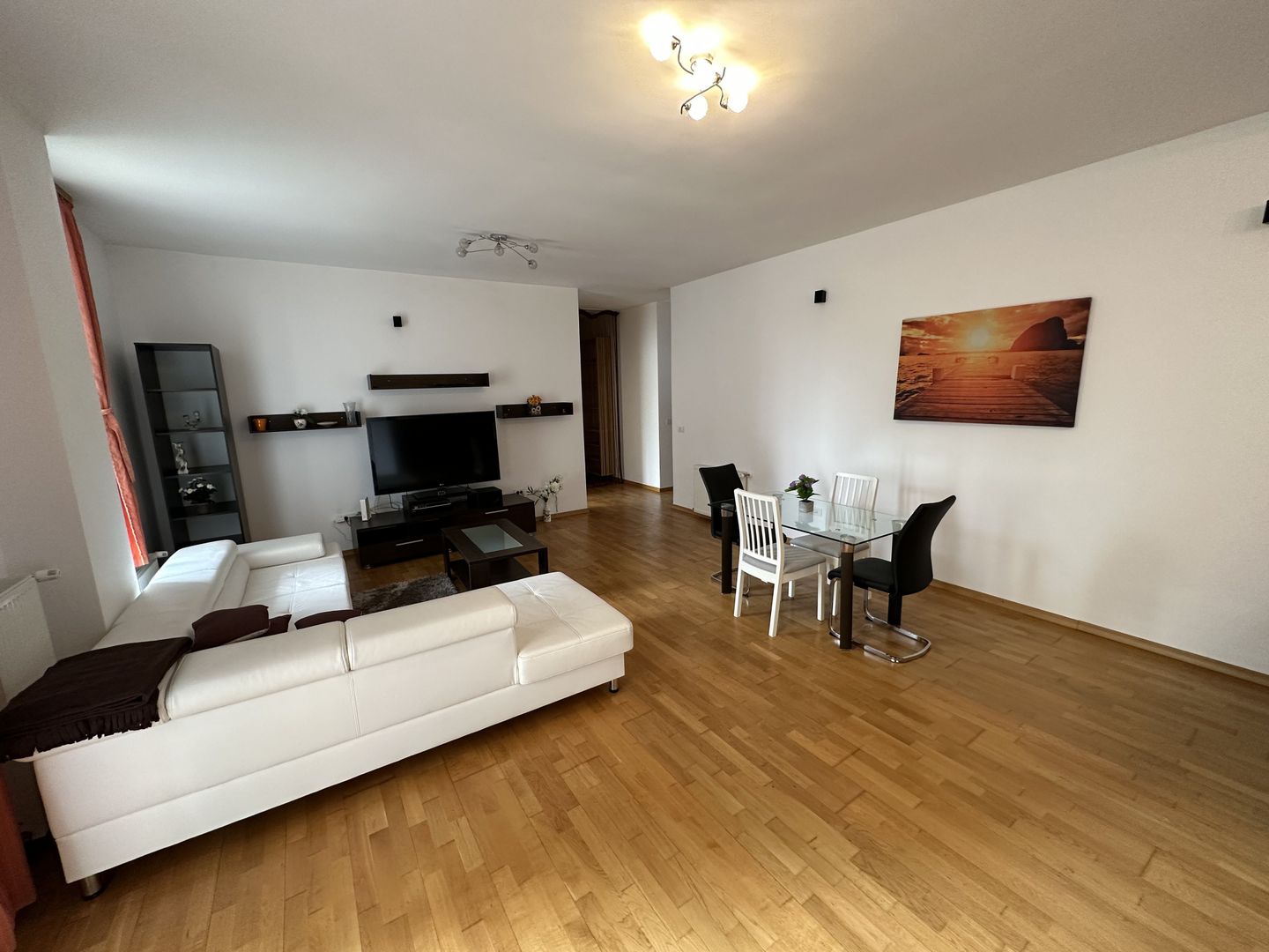 Apartament cu 3 camere - Poză 10
