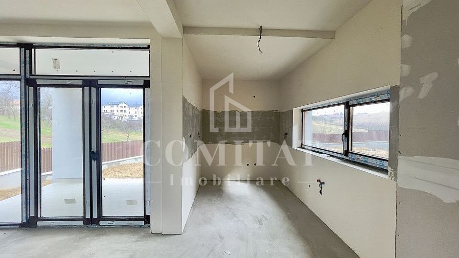 Casă cu 700 teren și garaj zona Scolii Feleacu - Poză 5