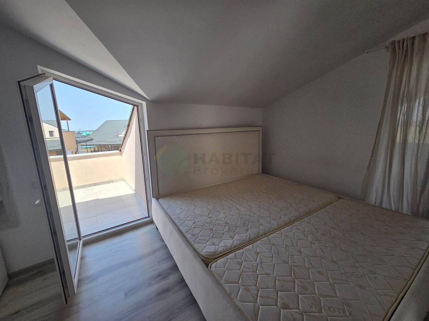 Penthouse spectaculos de închiriat în Cosmopolis – Northlight | - Poză 26