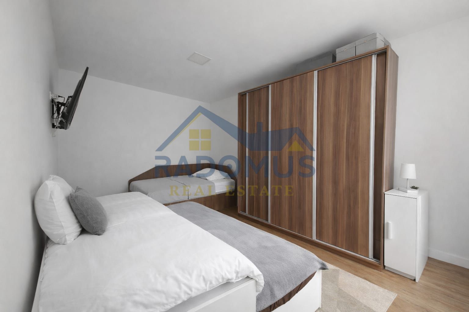 Casă 3 camere Str. Vega | Centrală + AC | 59.900€ | Locuibilă imediat - Poză 1