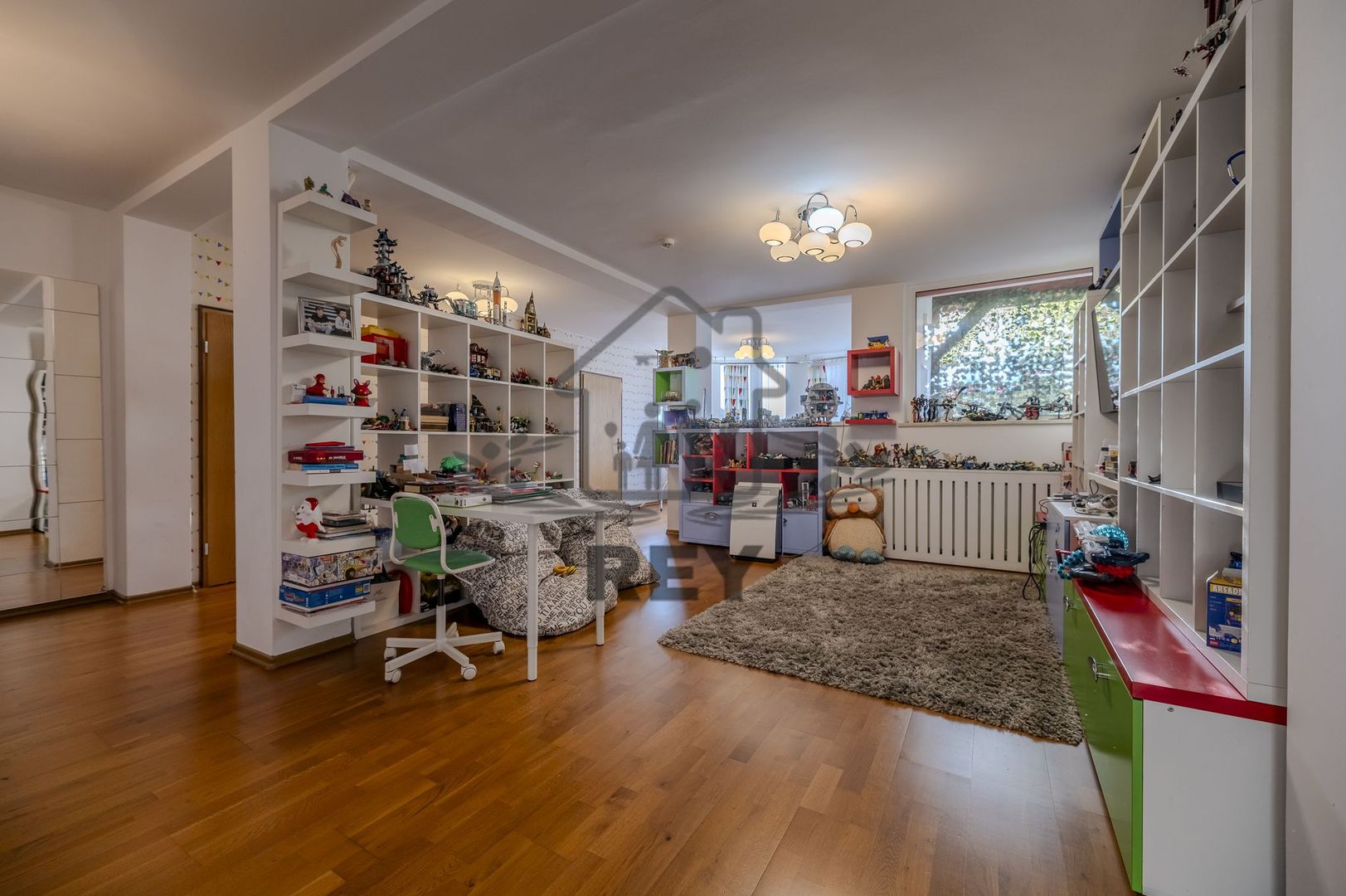 De Vânzare Vila Superba la liziera parcului Sub Arini - Poză 6