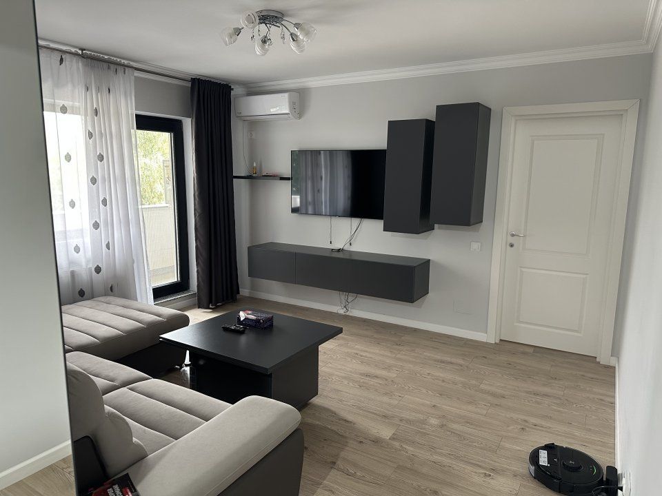 Apartament două camere prima închiriere - Poză 1