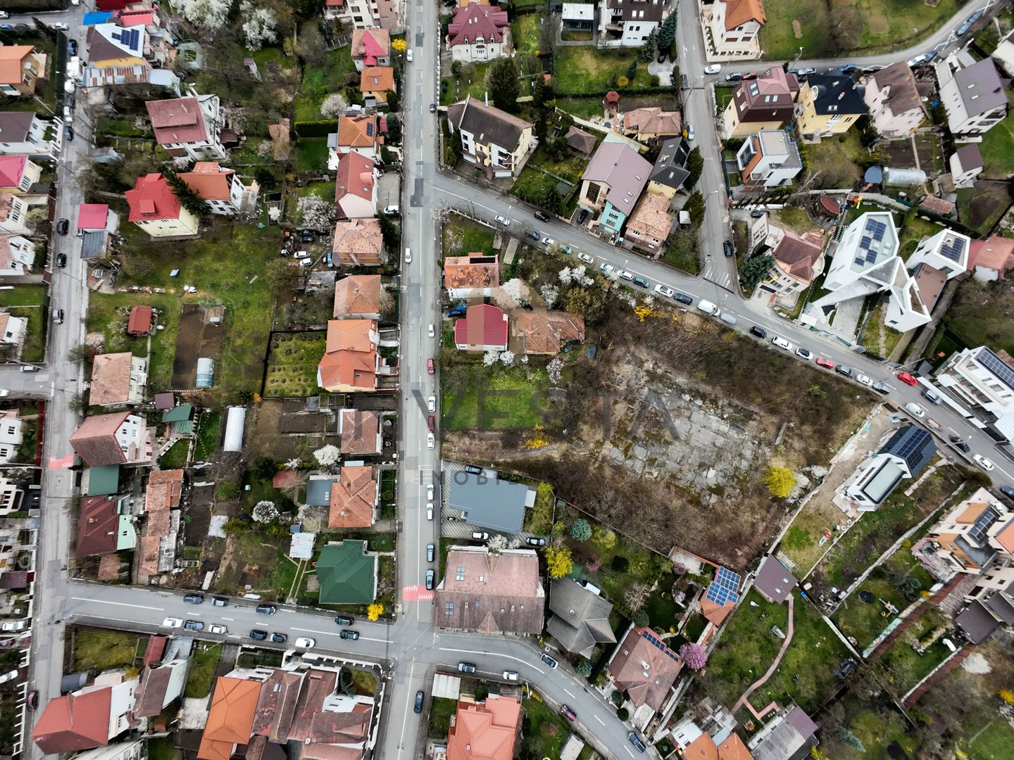 Exclusivitate! Oportunitate rara! Teren exclusivist! 652 mp front 19! - Poză 4