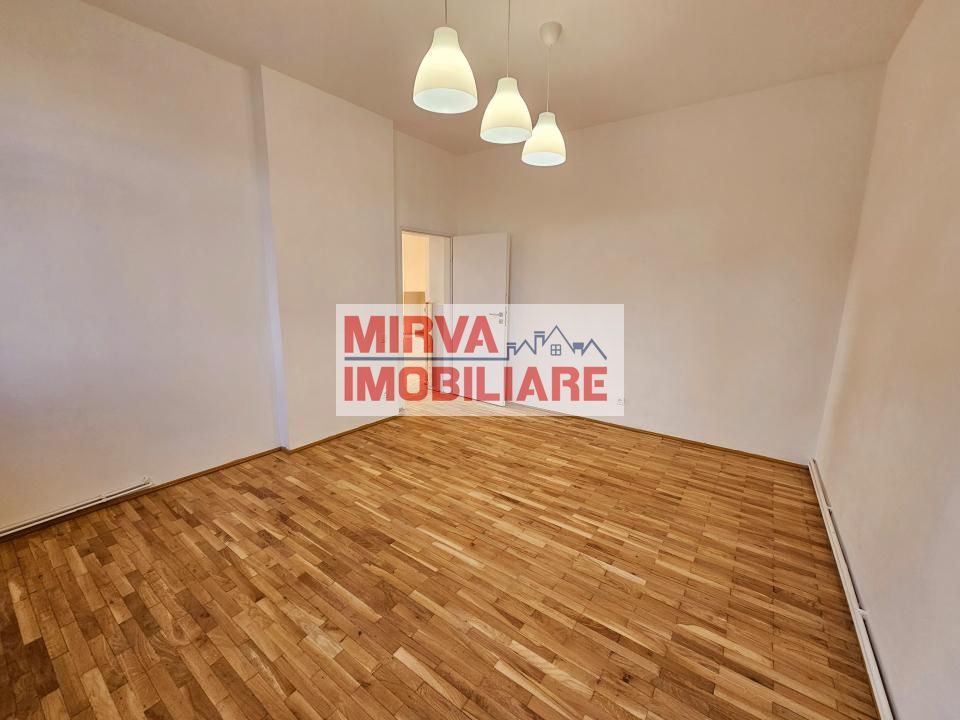 🏢 Spațiu de birouri – 5 camere, 3 băi – Etaj 1 vilă, Zona Centrală - Poză 24