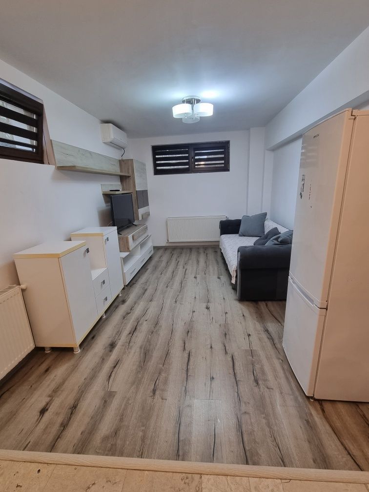 Apartament de inchiriat  2 camere zona Mall Vitan - Poză 4