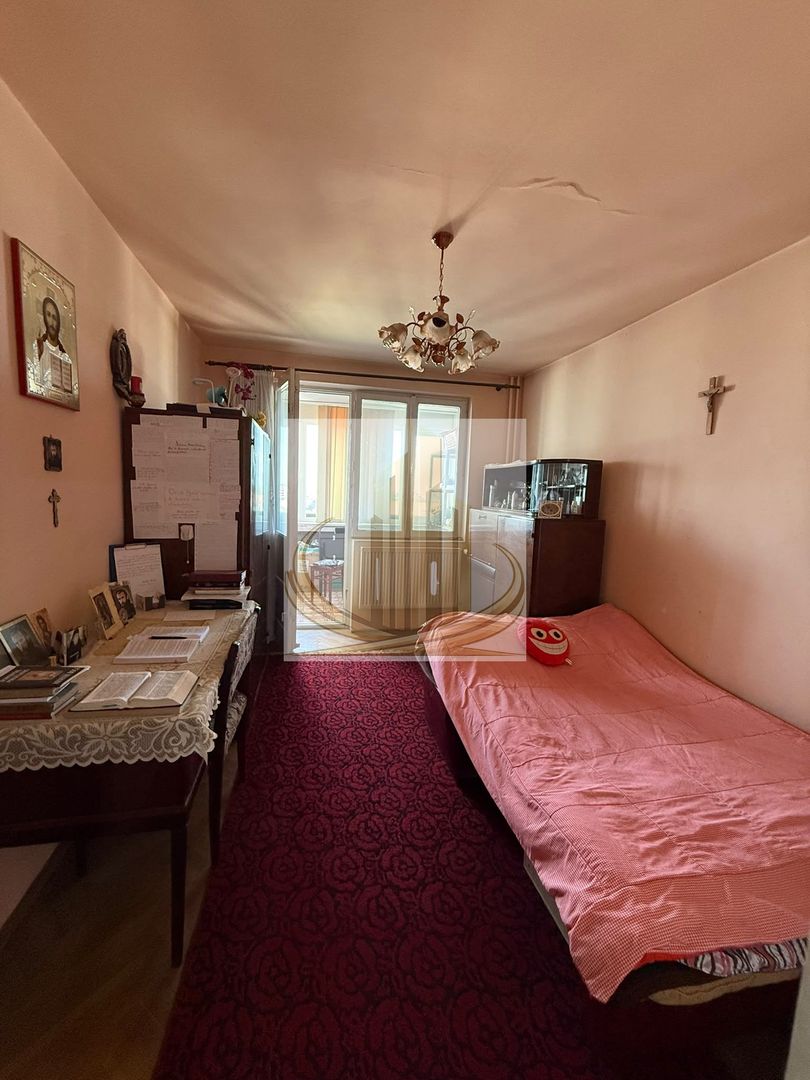 Apartament 3 camere Girocului 65mp 105000 euro - Poză 4