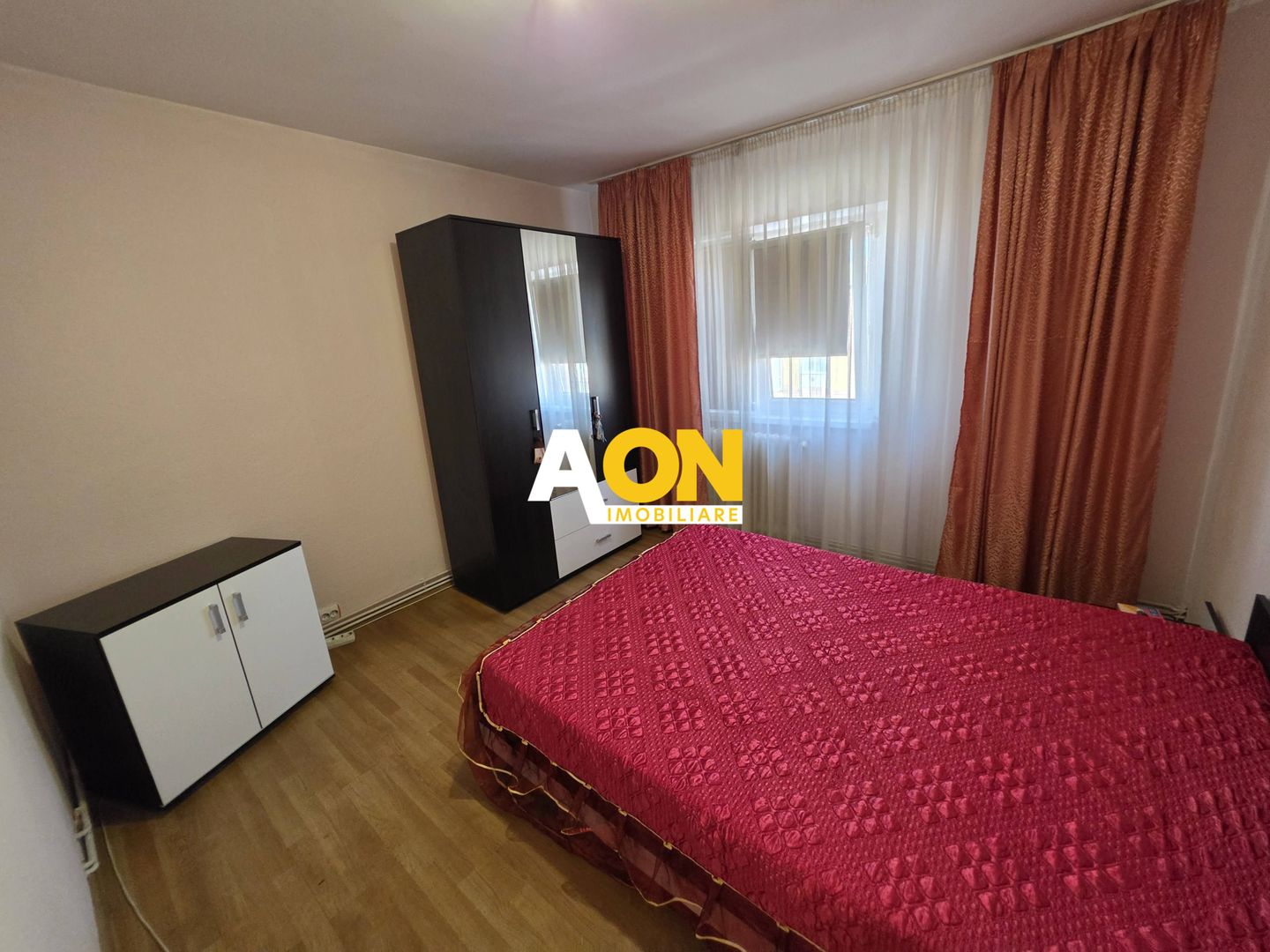 Apartament 3 camere, 68 mp utili, Cetate, zona Piata Cetate - Poză 11