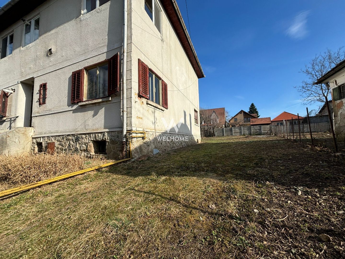 Casa 3 camere curte 500 mp Sub Arini-Sibiu - Poză 1
