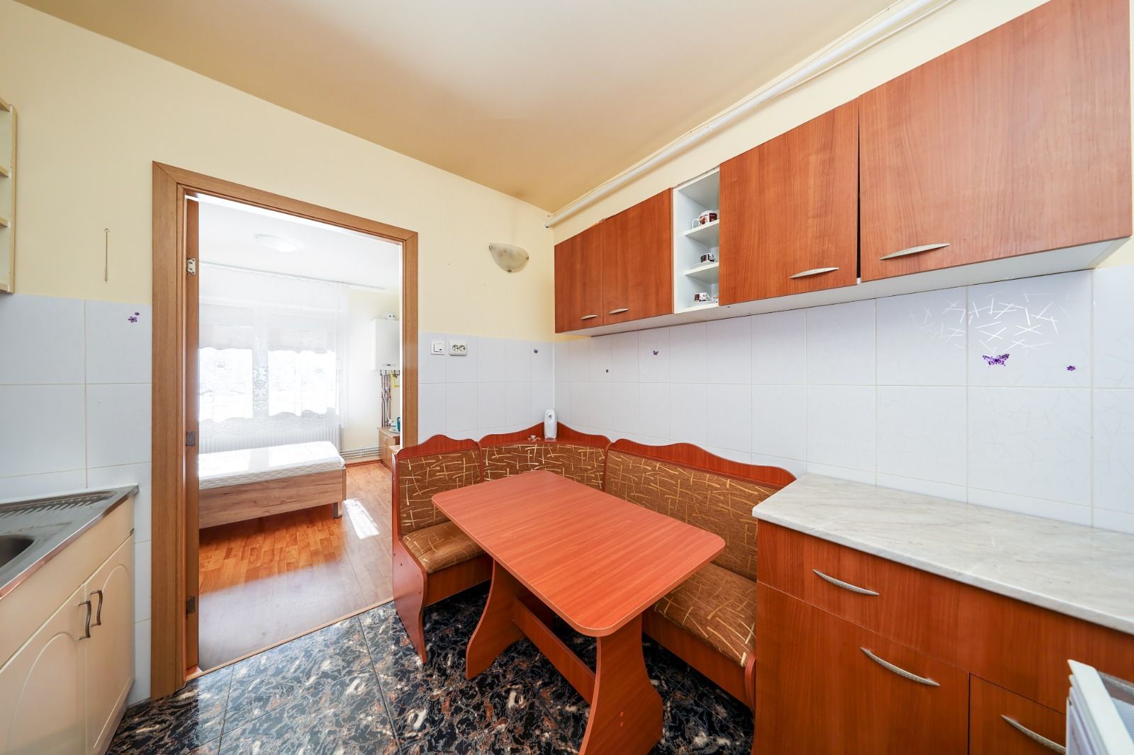 Garsoniera 21 mp Cartier Tractorul - Poză 3