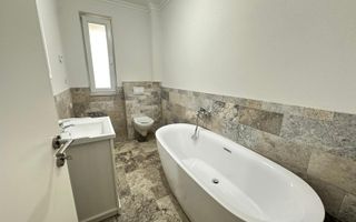Exclusivitate | Apartament Luxury 2 Camere cu Dressinguri și Loggie - Poză 5