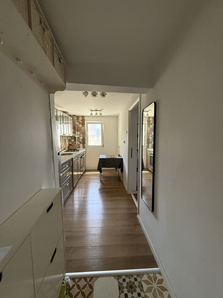 APARTAMENT  RENOVAT COMPLET MOBILAT METROU ZONA PIATA VICTORIEI - Poză 5
