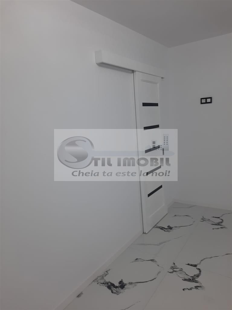 LUX APARTAMENT 2 CAMERE DECOMANDAT PODU DE FIER - Poză 13