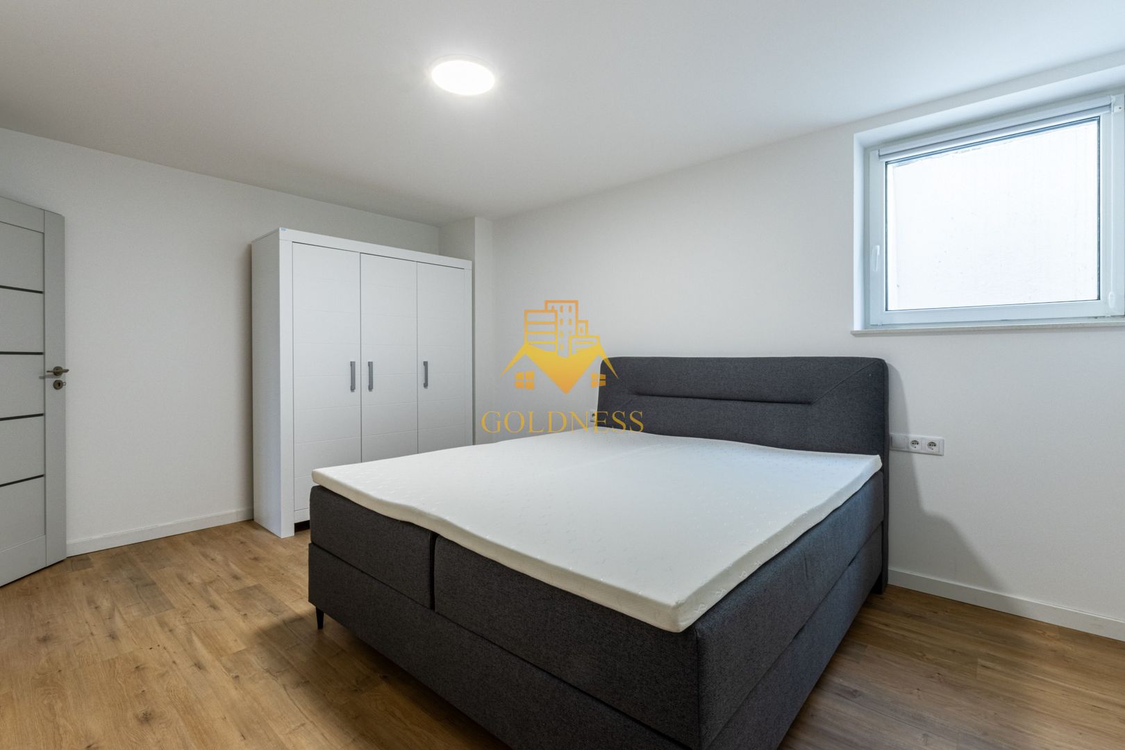 2 camere,parcare,bloc nou,Europa Zona Eugen Ionesco, Luminia, Moldovan - Poză 1