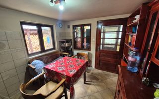 Vila 4 camere + teren 818 mp central Provita de Sus (lângă școală) - Poză 12