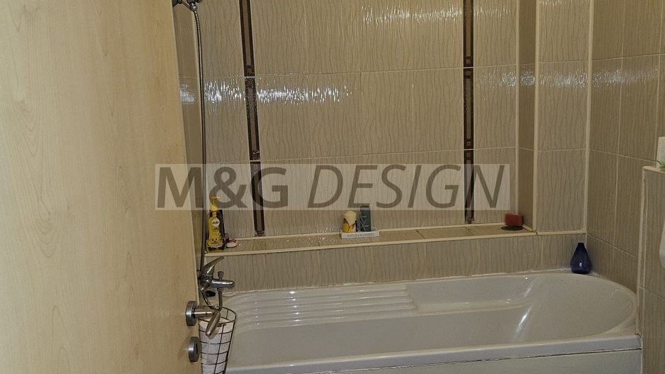 Vand apartament 2 camere - Poză 5