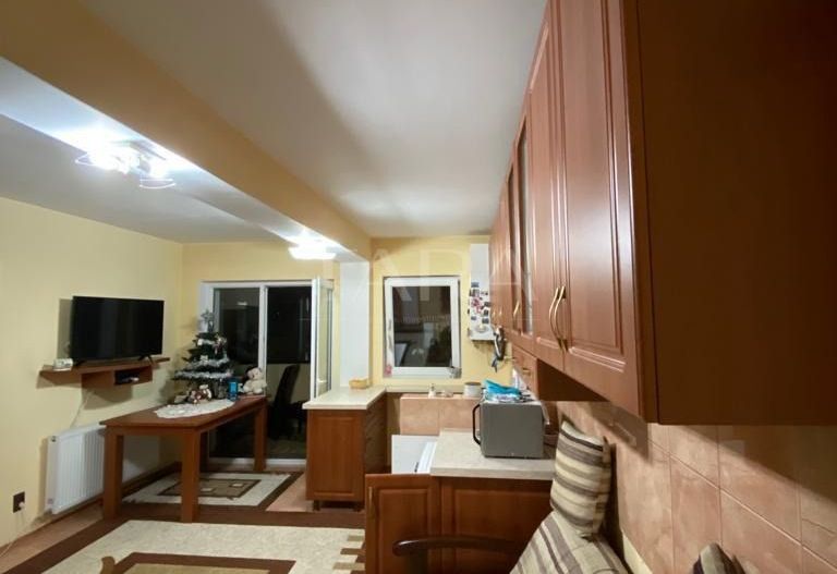 Apartament cu 2 camere de vânzare in Apahida - Poză 2